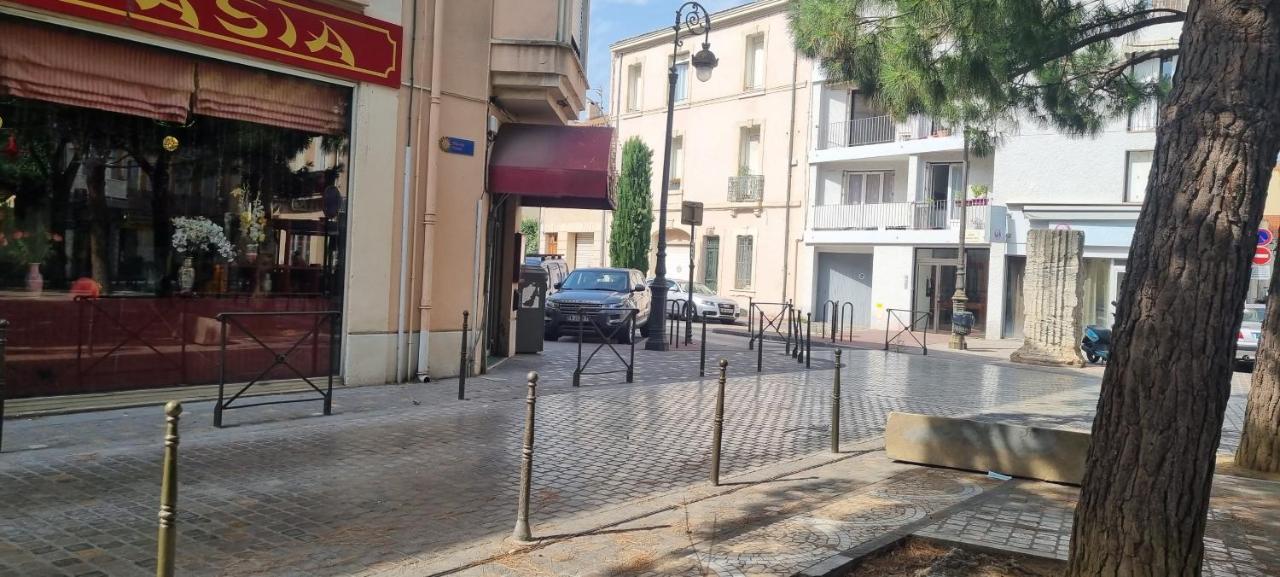 Beau Studio En Centre Ville Narbonne Bagian luar foto